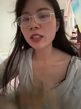 aiqi520 live cam, Average, Brown, Black - EroticFlix