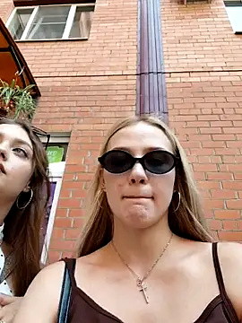 caressyourself live cam, Curvy, Blonde, Brown, Big Ass - EroticFlix