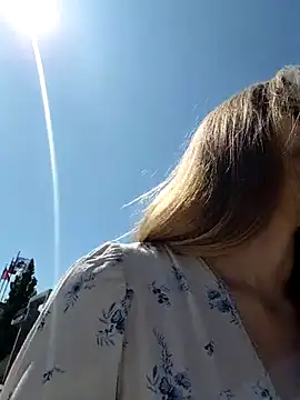 caressyourself live cam, Curvy, Blonde, Brown, Big Ass - EroticFlix
