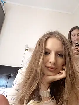 caressyourself live cam, Curvy, Blonde, Brown, Big Ass - EroticFlix