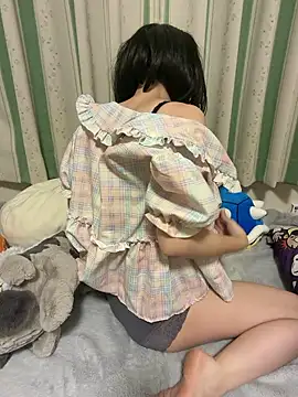 cocoa_lollipop_ch live cam, Japan, Thin - EroticFlix