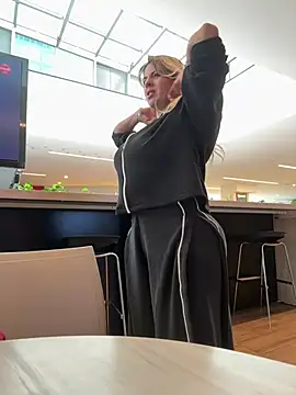 jordynjace live cam, Spain, Curvy, Blonde, Hazel - EroticFlix