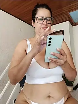keilymadam live cam, Colombia, Curvy, Black, Brown - EroticFlix