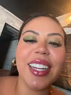 lariic live cam, Brazil, Curvy, Black, Brown - EroticFlix