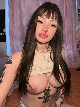 madelinexx live cam, Thin, Big Tits - EroticFlix