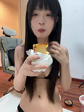 qiqi_x live cam, Thin, Brown, Brown, Big Ass - EroticFlix