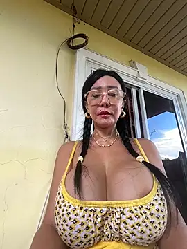 sweetieme live cam, Curvy - EroticFlix