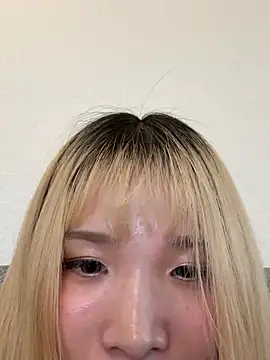 una2001 live cam, Average, Blonde - EroticFlix
