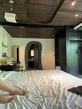 xiaozz-001 live cam, Thin, Brown, Black - EroticFlix