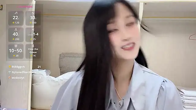 yueyue2003 live cam, Average, Brown, Brown, Big Ass - EroticFlix