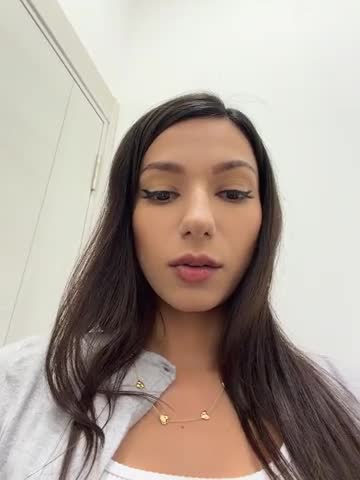 Watch -_MiaQueen_- Live Camshow With Straight / Couples, Masturbation, Fingering & Toys & Lush | Free HD Recording